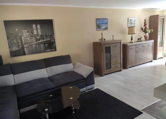 Dom Nad Jeziorem Strazym
